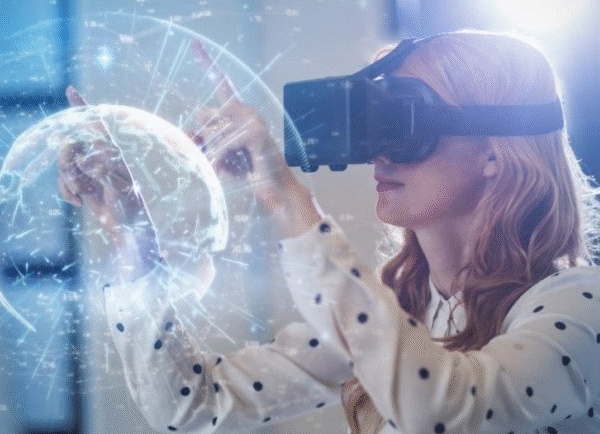 The Future of Virtual Reality in the Age of 5G